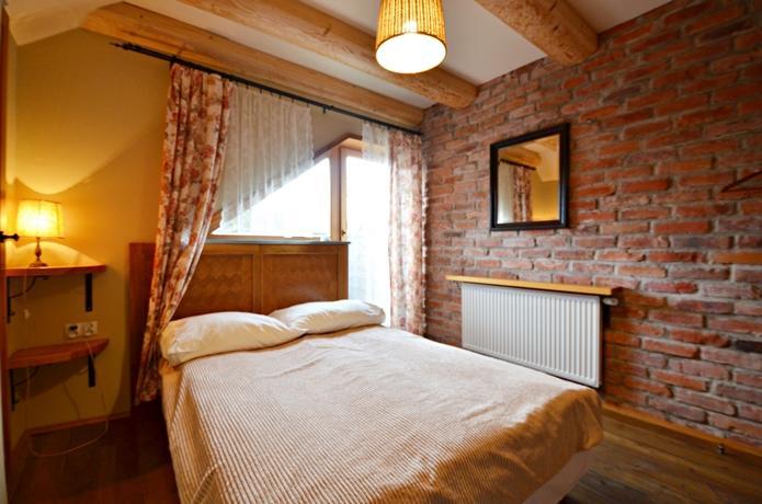 Dom Na Rozcesciu Bed and Breakfast Koniaków Buitenkant foto